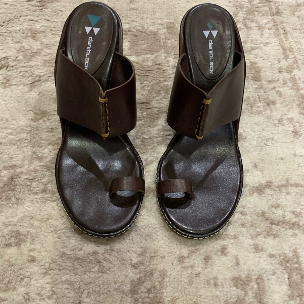 Wedge sandals